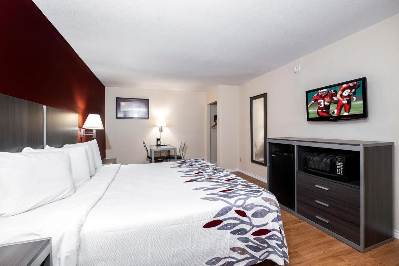Red Roof Inn Houston North - Fm1960 & I-45 Westfield Eksteriør billede